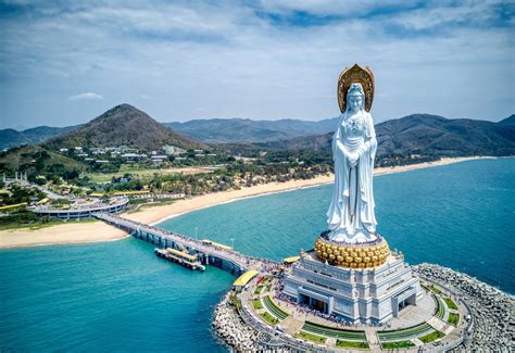  Le Temple de Nanshan: Une expérience spirituelle paisible et des vues panoramiques époustouflantes !