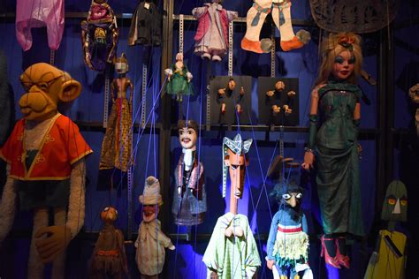 Le Musée de la Marionnette: Un Voyage Enchanté à travers l'Histoire et la Créativité !